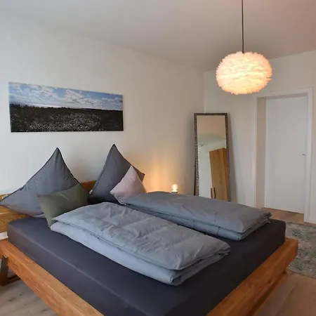 Gruenderzeit-wohnung Stadtmitte Mit Sonnenverwoehntem Balkon Appartement *