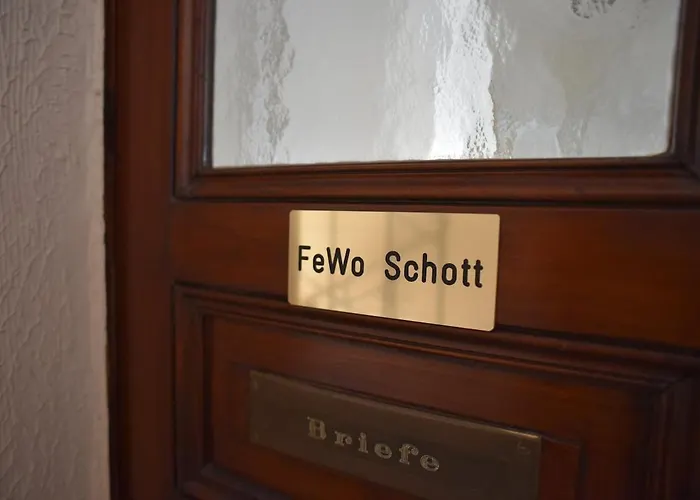 Gründerzeit-wohnung Stadtmitte Mit Sonnenverwöhntem Balkon Apartment Fulda