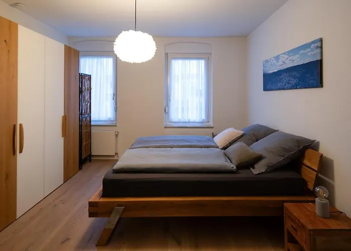 Gruenderzeit-wohnung Stadtmitte Mit Sonnenverwoehntem Balkon Fulde