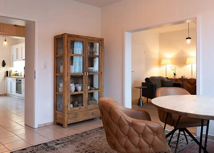 Appartement Gruenderzeit-wohnung Stadtmitte Mit Sonnenverwoehntem Balkon Fulde